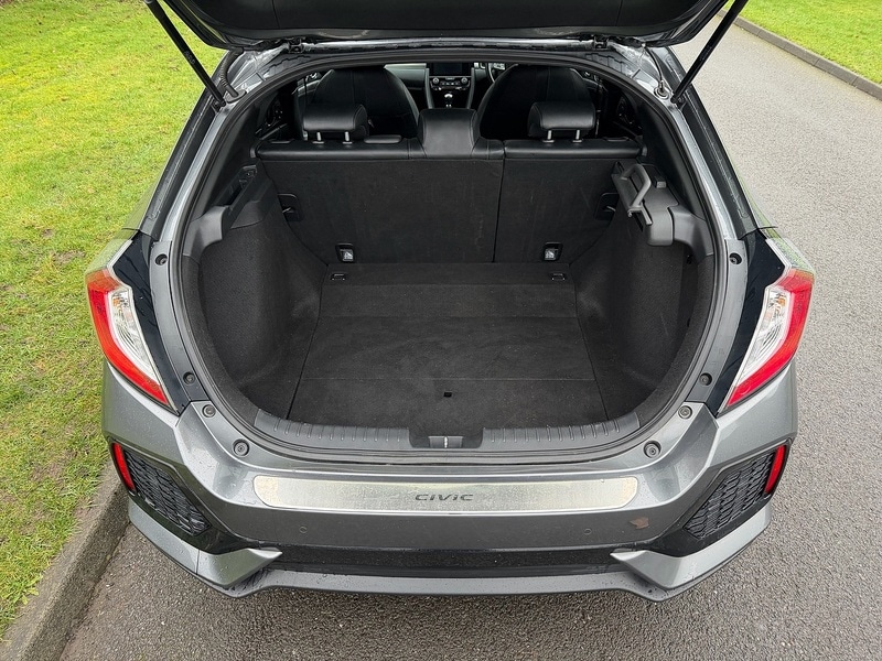 Used Honda Civic 2018 for sale - 77430966: Photo 6