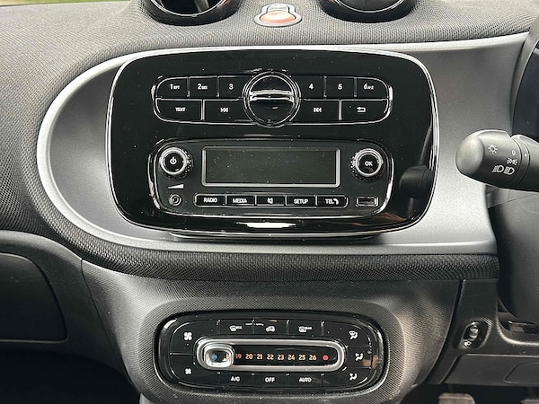 Used smart forfour 2018 for sale - 75299994: Photo 27