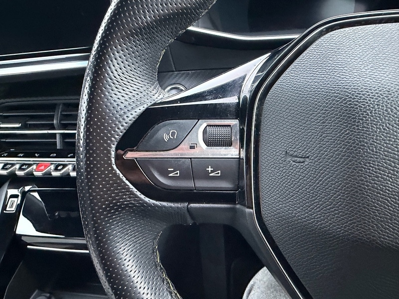 Used Peugeot 2008 2021 for sale - 77384870: Photo 27