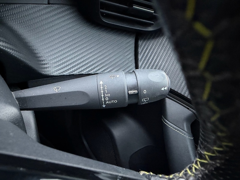 Used Peugeot 2008 2021 for sale - 77384870: Photo 29