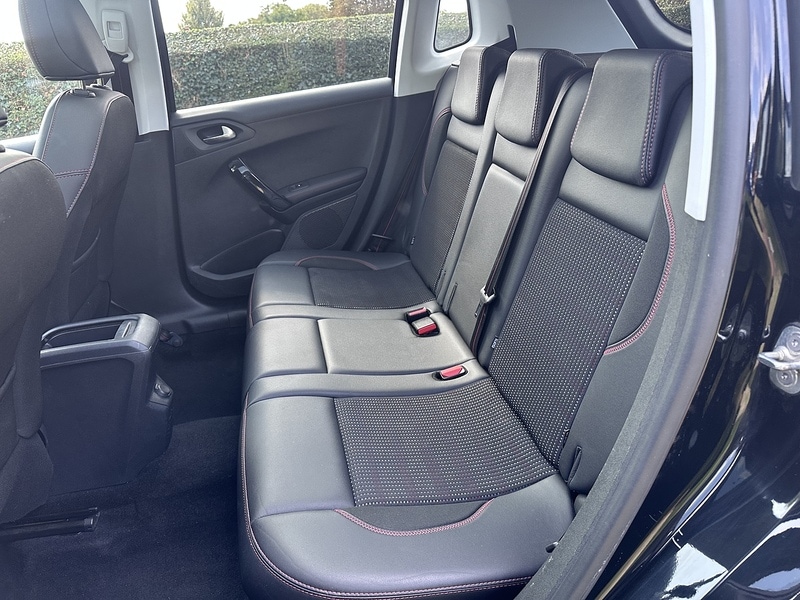 Used Peugeot 2008 2016 for sale - 76576436: Photo 18