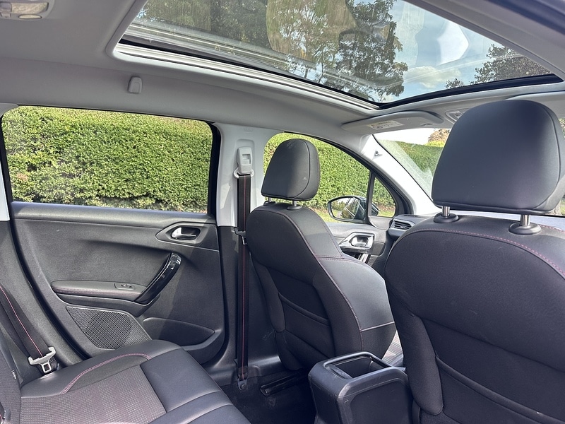 Used Peugeot 2008 2016 for sale - 76576436: Photo 21