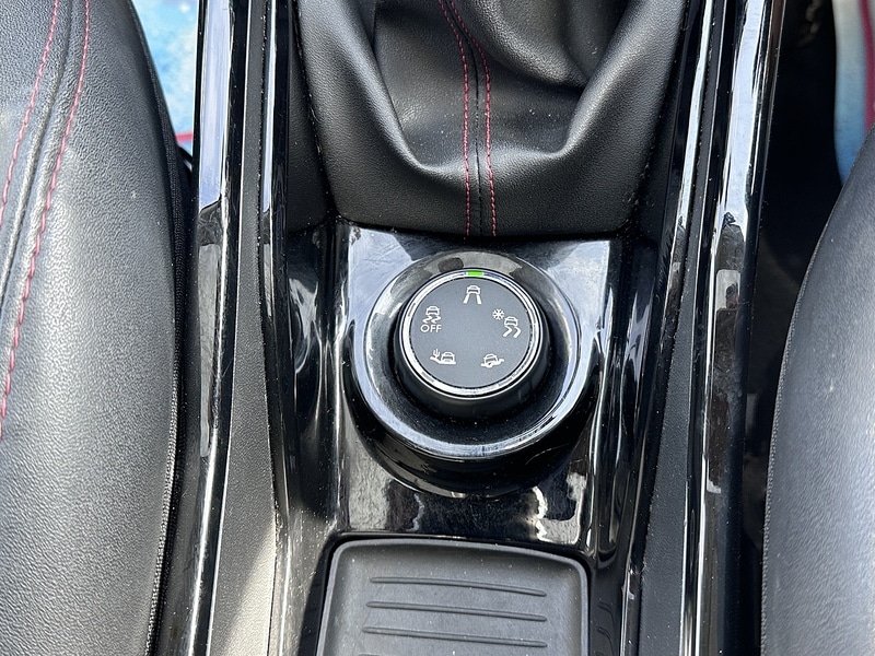 Used Peugeot 2008 2016 for sale - 76576436: Photo 32