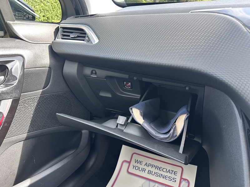 Used Peugeot 2008 2016 for sale - 76576436: Photo 37