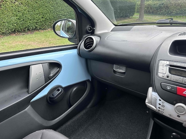 Used Citroen C1 2013 for sale - 75537680: Photo 24