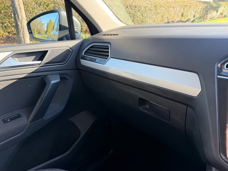 Used Volkswagen Tiguan 2019 for sale - 77584134: Photo 38