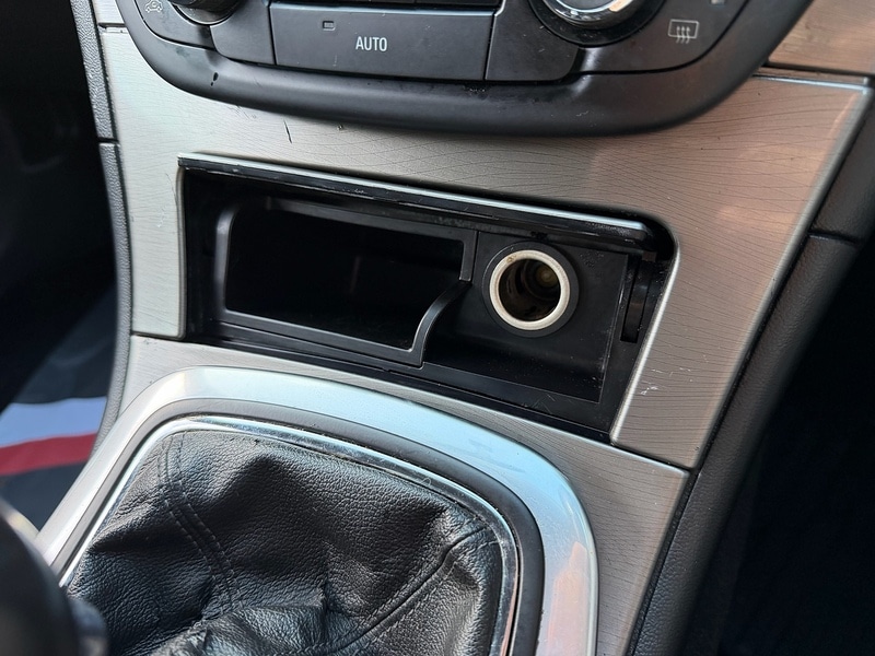 Used Vauxhall Insignia 2009 for sale - 76903782: Photo 25