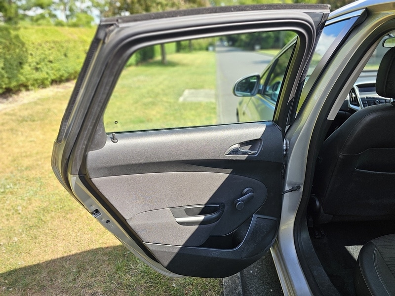 Used Vauxhall Astra 2014 for sale - 76351768: Photo 14