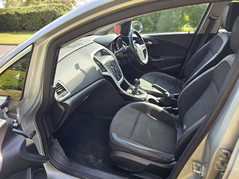 Used Vauxhall Astra 2014 for sale - 76351768: Photo 16