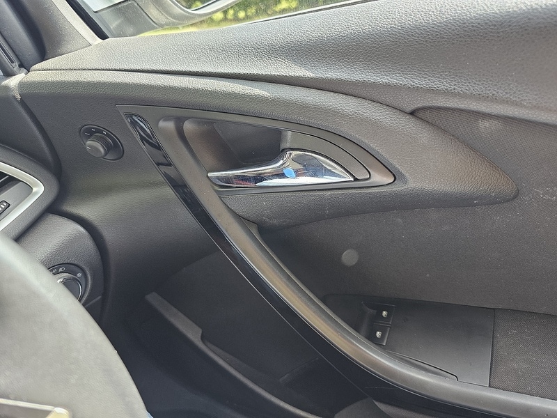 Used Vauxhall Astra 2014 for sale - 76351768: Photo 23