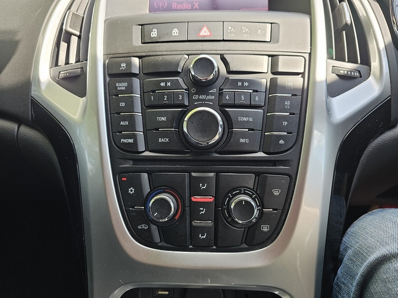 Used Vauxhall Astra 2014 for sale - 76351768: Photo 29