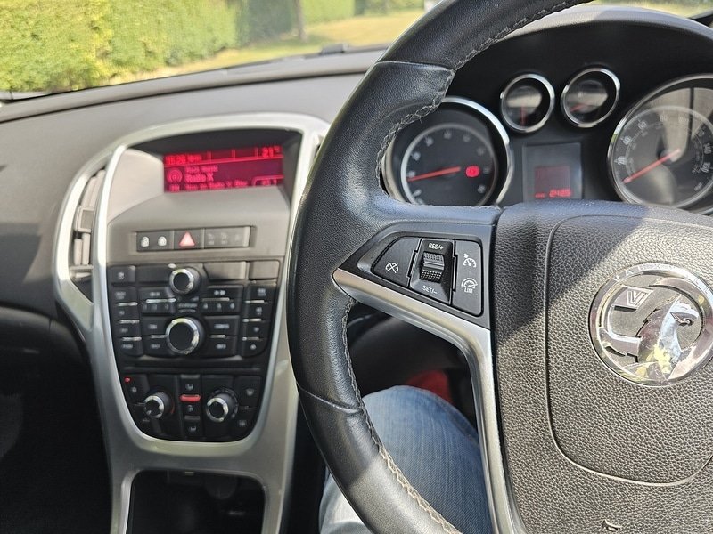 Used Vauxhall Astra 2014 for sale - 76351768: Photo 30