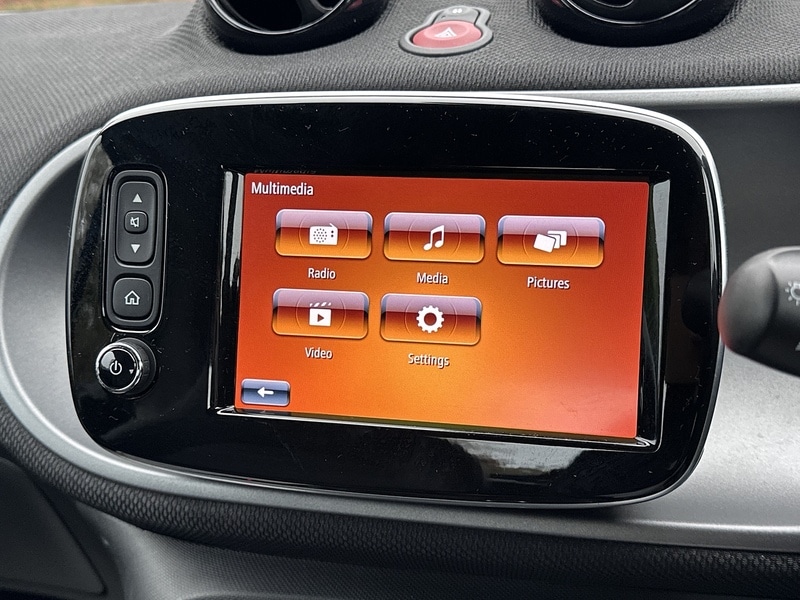 Used smart fortwo 2016 for sale - 76292183: Photo 41