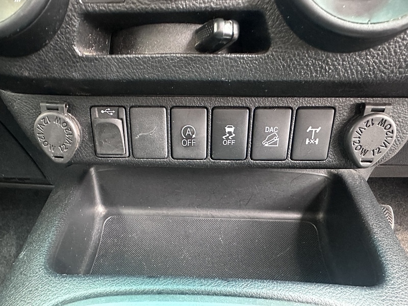 Used Toyota Hilux 2020 for sale - 76492194: Photo 35