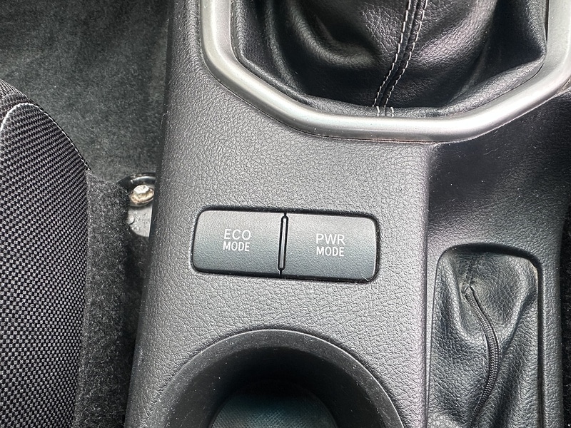 Used Toyota Hilux 2020 for sale - 76492194: Photo 37