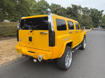 Used Hummer H3 2010 for sale - 79573868: Photo