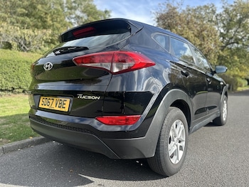 Used Hyundai TUCSON 2017 for sale - 79435397: Photo