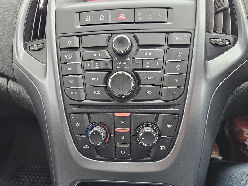 Used Vauxhall Astra 2015 for sale - 78083680: Photo 16