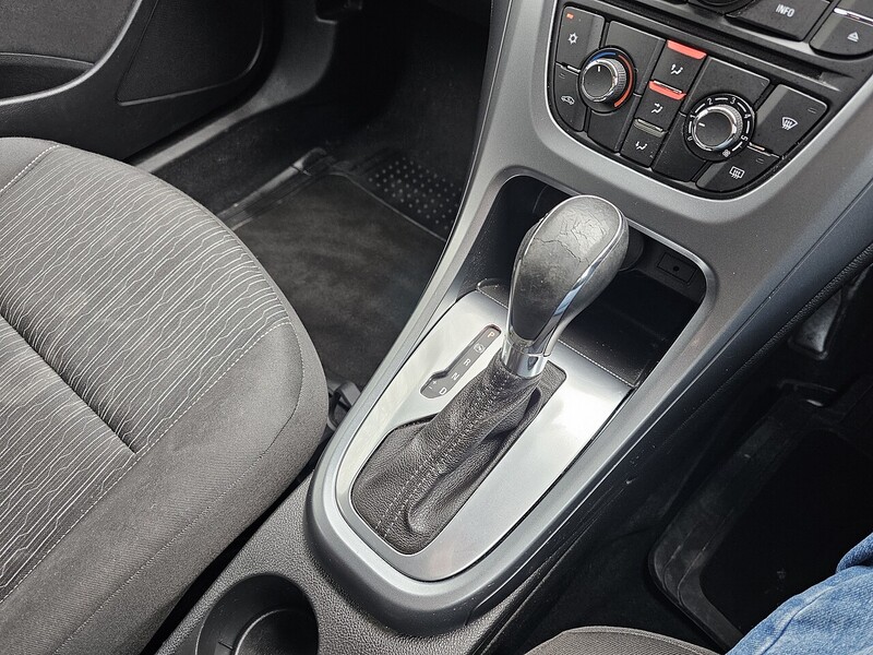 Used Vauxhall Astra 2015 for sale - 78083680: Photo 18