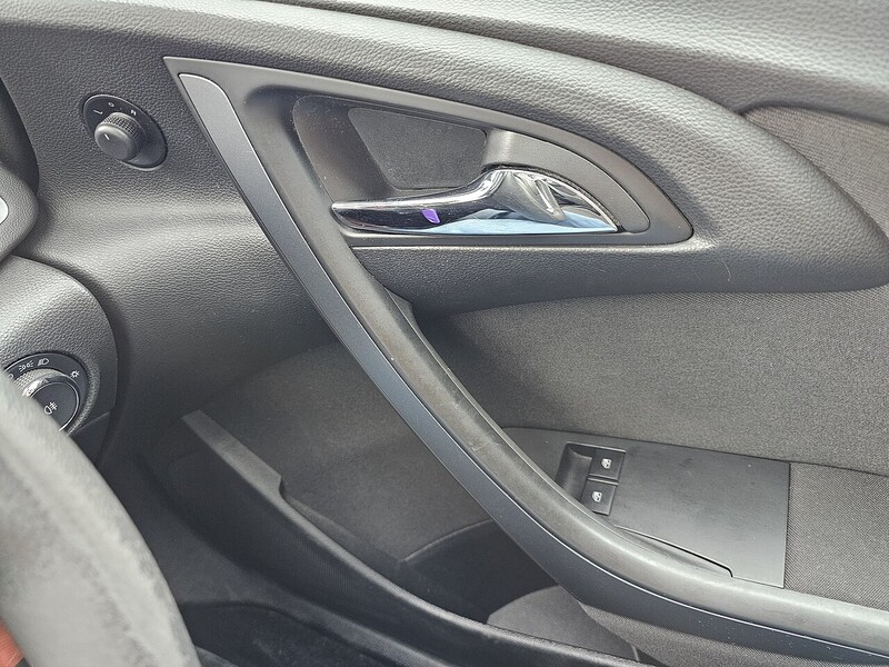 Used Vauxhall Astra 2015 for sale - 78083680: Photo 22