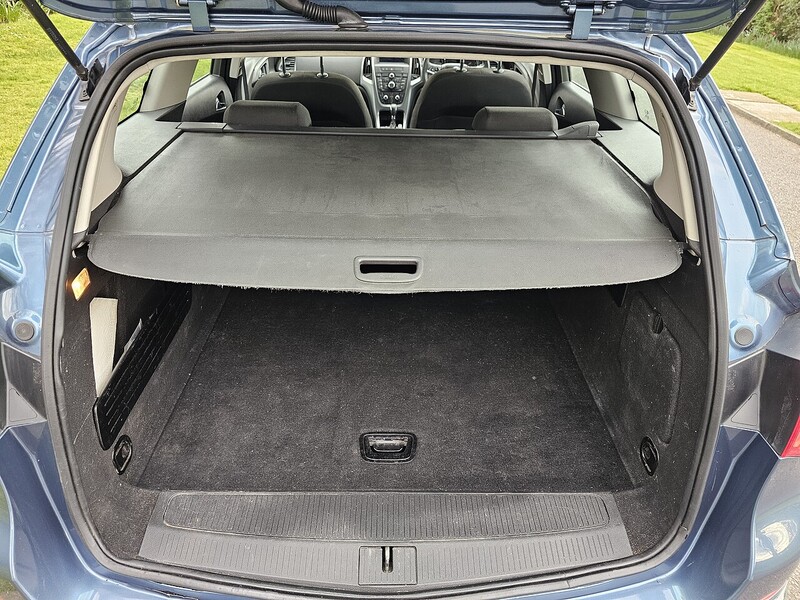 Used Vauxhall Astra 2015 for sale - 78083680: Photo 37