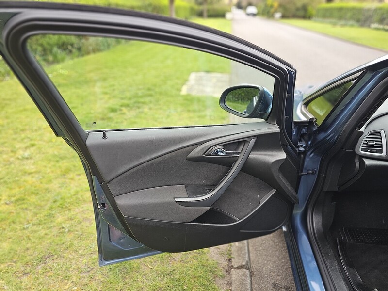 Used Vauxhall Astra 2015 for sale - 78083680: Photo 41