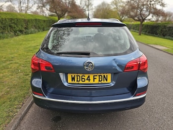 Used Vauxhall Astra 2015 for sale - 78083680: Photo