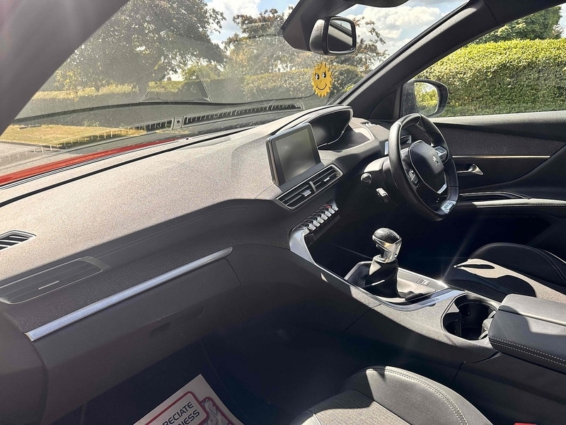 Used Peugeot 3008 2019 for sale - 76725132: Photo 17