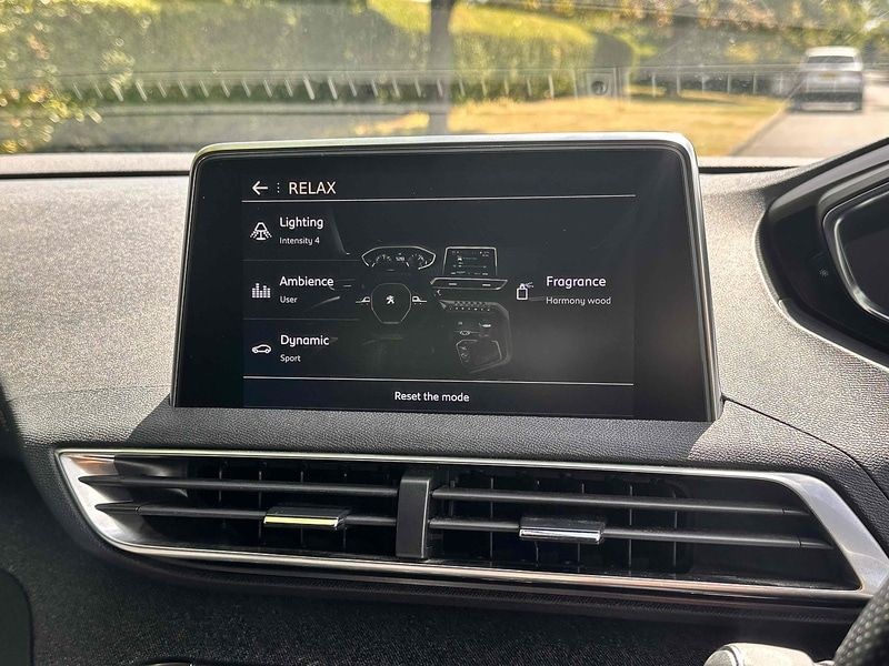 Used Peugeot 3008 2019 for sale - 76725132: Photo 43