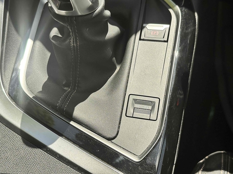 Used Peugeot 3008 2019 for sale - 76725132: Photo 47