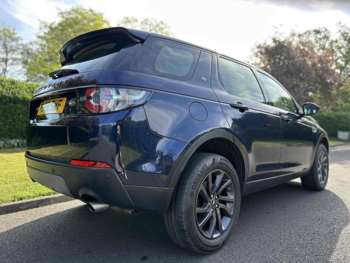 Used Land Rover Discovery Sport 2018 for sale - 74538053: Photo