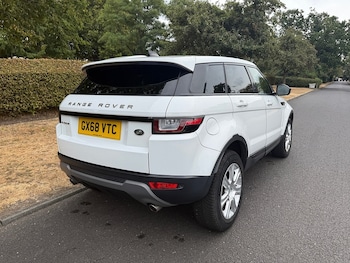 Used Land Rover Range Rover Evoque 2018 for sale - 79606149: Photo