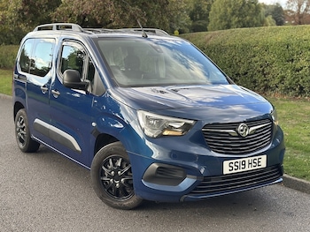 Vauxhall - Combo Life