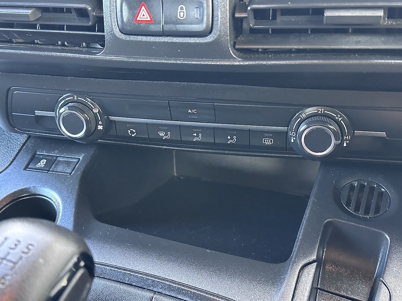 Used Vauxhall Combo Life 2019 for sale - 76034926: Photo 29