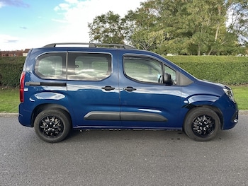 Used Vauxhall Combo Life 2019 for sale - 76034926: Photo 2