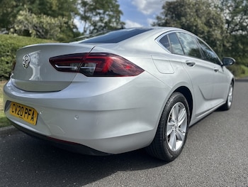 Used Vauxhall Insignia 2020 for sale - 75861296: Photo