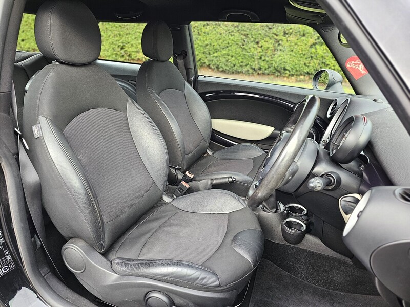 Used MINI Hatch 2011 for sale - 77100125: Photo 24