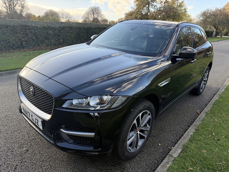 Used Jaguar F-Pace 2017 for sale - 76445908: Photo 10