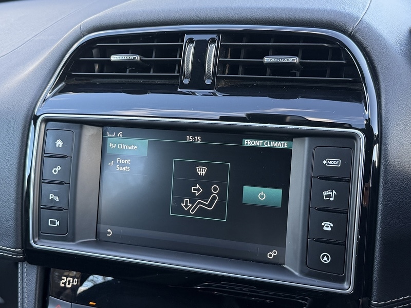 Used Jaguar F-Pace 2017 for sale - 76445908: Photo 30