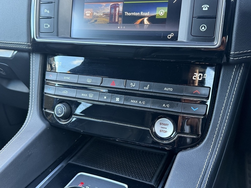 Used Jaguar F-Pace 2017 for sale - 76445908: Photo 49