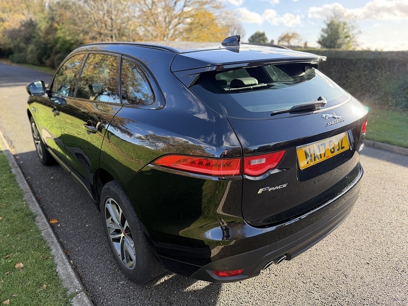 Used Jaguar F-Pace 2017 for sale - 76445908: Photo 7