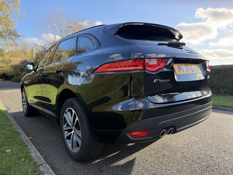 Used Jaguar F-Pace 2017 for sale - 76445908: Photo 8