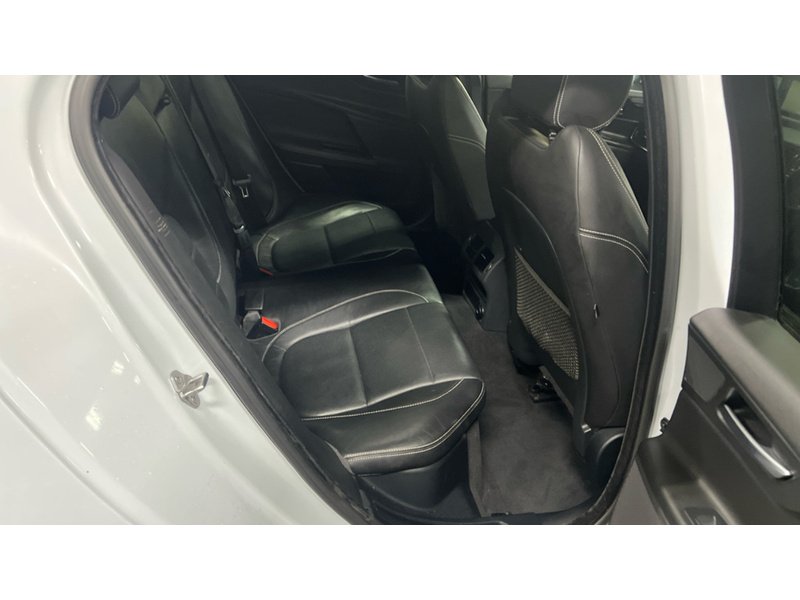 Used Jaguar XE 2017 for sale - 78010852: Photo 8