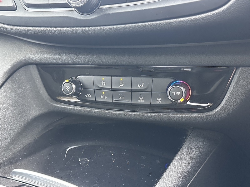 Used Vauxhall Insignia 2017 for sale - 76351783: Photo 26
