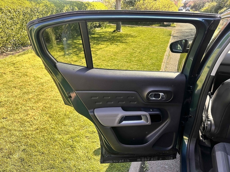 Vehicle 27