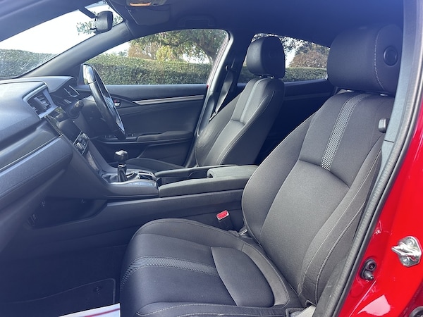 Used Honda Civic 2019 for sale - 76034921: Photo 18