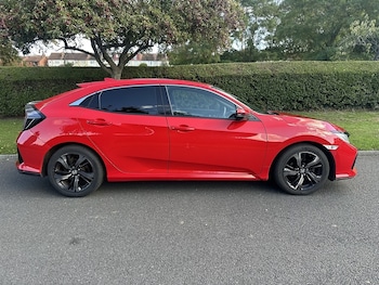 Used Honda Civic 2019 for sale - 76034921: Photo 2