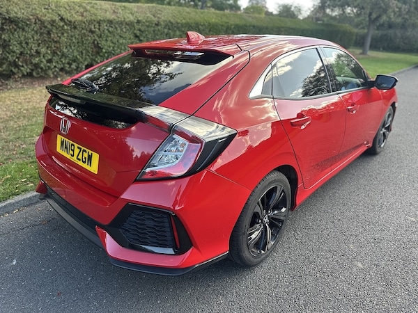 Used Honda Civic 2019 for sale - 76034921: Photo 3