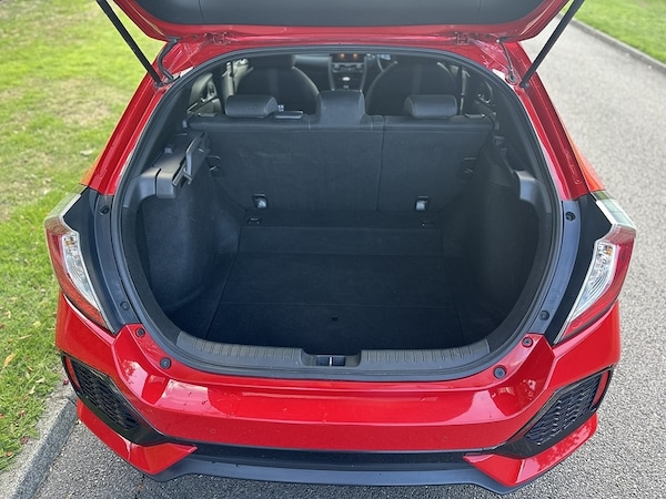 Used Honda Civic 2019 for sale - 76034921: Photo 6