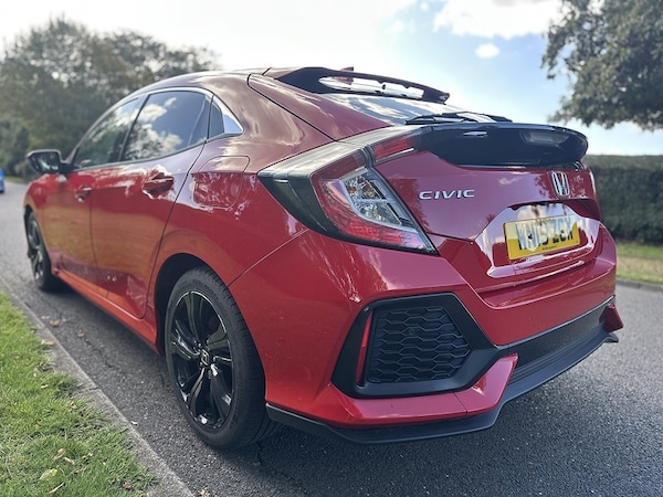 Used Honda Civic 2019 for sale - 76034921: Photo 8